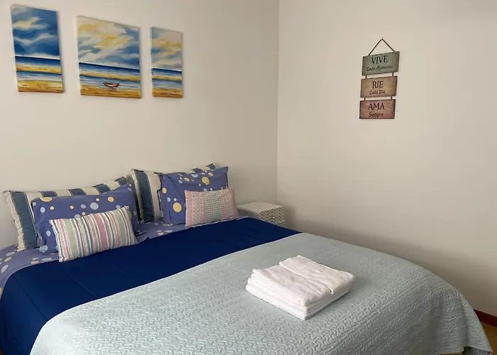 Casa Dos Pexins דירה נאזרה