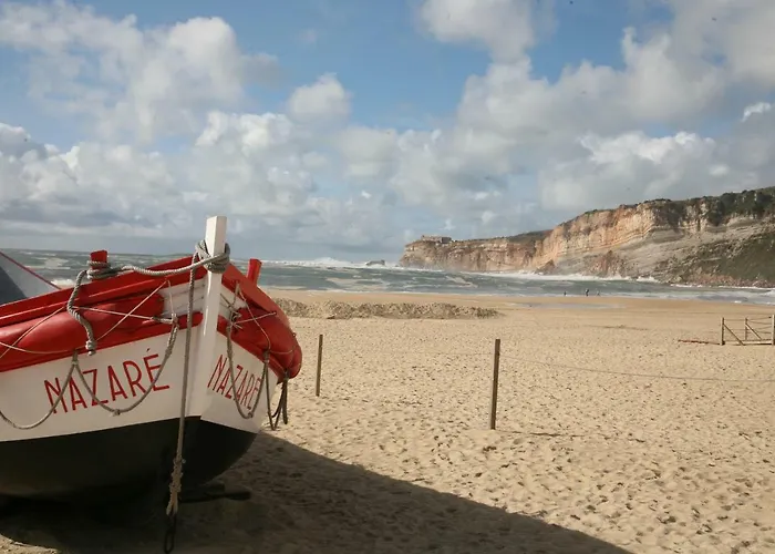 Casa Dos Pexins נאזרה