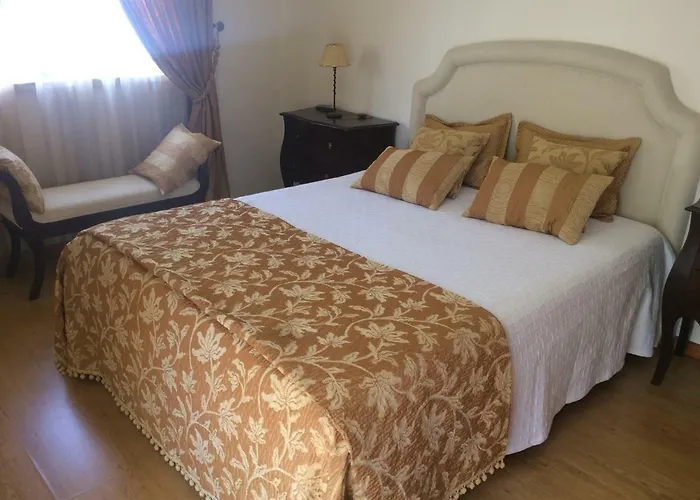 Casa Dos Pexins נאזרה