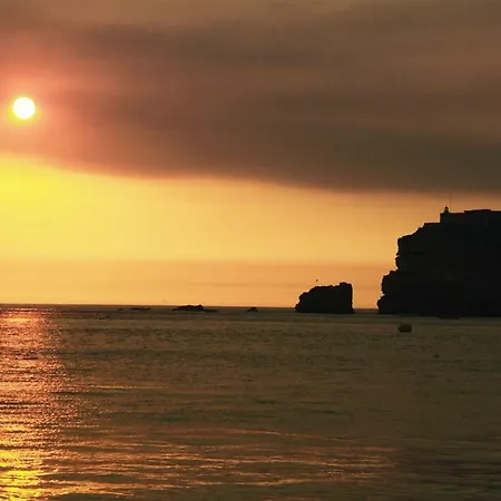 Casa Dos Pexins ナザレ